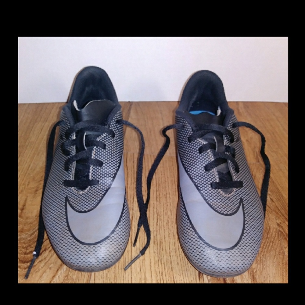 Boys Nike cleats